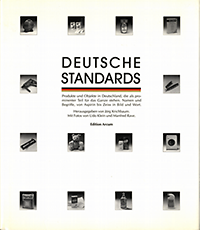 Krichbaum, Jörg / Rohwedder, Detlev (vorwort) - Deutsche Standards. Produkte und Objekte in Deutschland, die als prominenter Teil für das Ganze stehen. Namen und Begriffe, von Aspirin bis Zeiss in Bild und Wort.