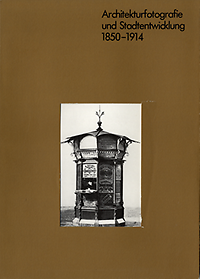 Schmidt-Linsenhoff, Viktoria - Architekturfotografie und Stadtentwicklung 1850 - 1914. Hamburg Berlin Frankfurt a.M. München Köln.